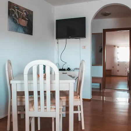 Apartment Ankica *